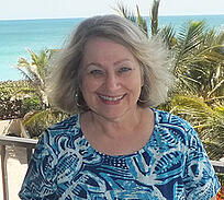 Suzanne Lieurance (1)