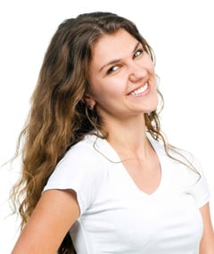 Improving Your Dental Health: A Comprehensive Guide to a Bright Smile and Overall Well-being-featured
