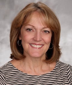 Book Review of Mindset Medicine: A Review by Leslie J. Cox-featured