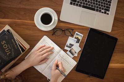 7 Key Reasons Why You Should Keep a Diary-featured
