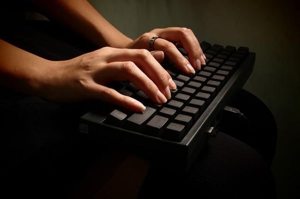 keyboard hands