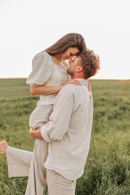 The Growing Need For Self-Awareness In Modern Relationships-featured